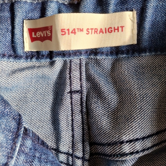 Levi's Strauss & Co. 514 Straight Leg Jeans | 12 Reg (W26xL26) | Medium Wash - Picture 3 of 11
